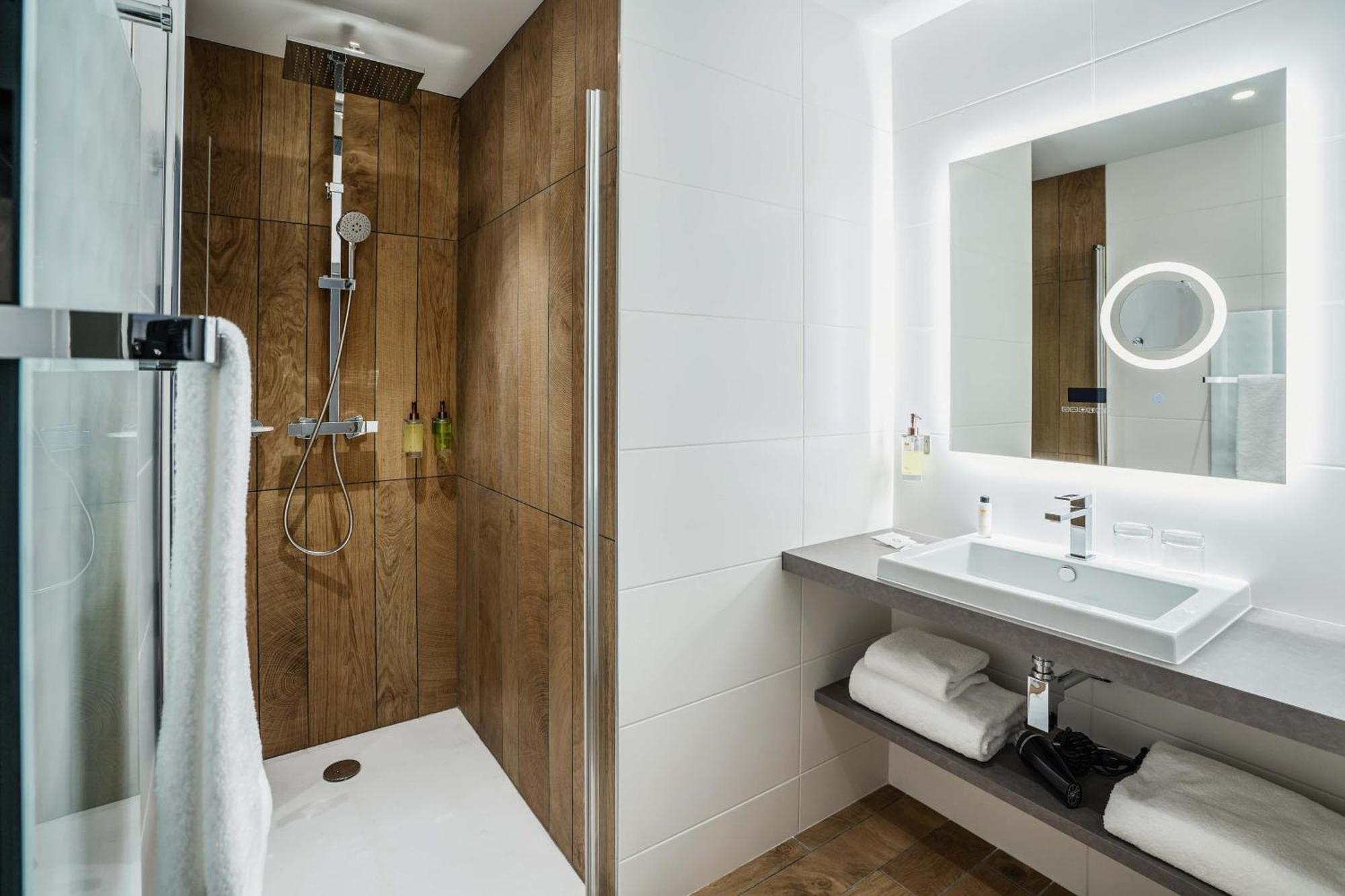 Best Western Premier Hotel De La Cite Royale Loches Ngoại thất bức ảnh